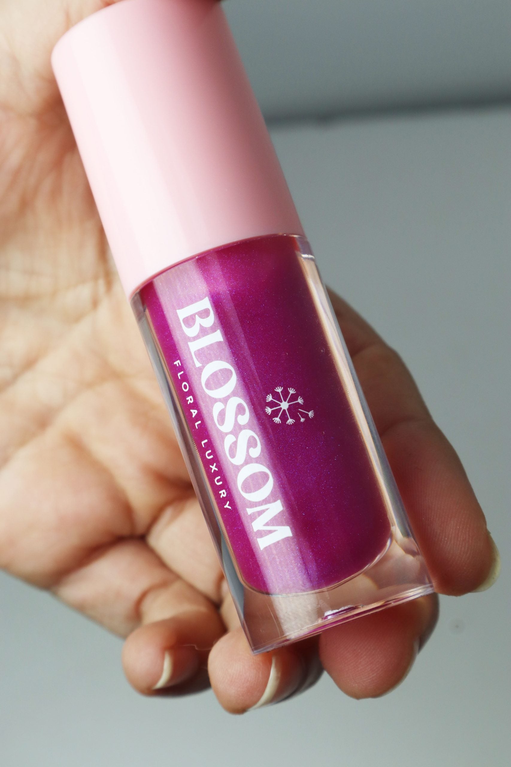 Lip Gloss Blossom 5 g / 8 ml